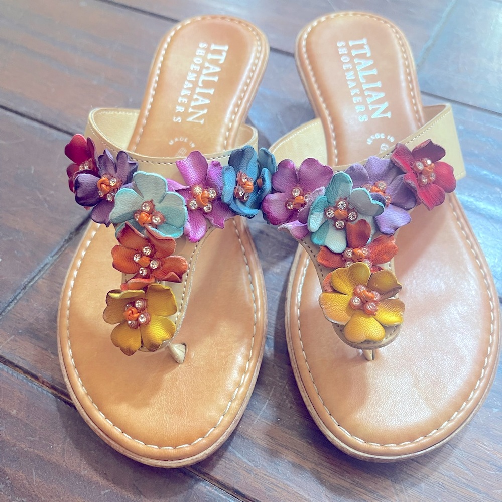 Worn twice. Excellent condition.